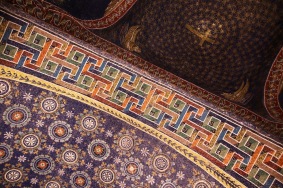 Мозайките в мавзолея на Гала Плачидия.