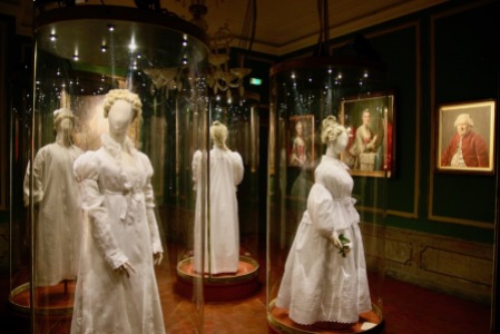Музея на Провансалските костюми и бижута.